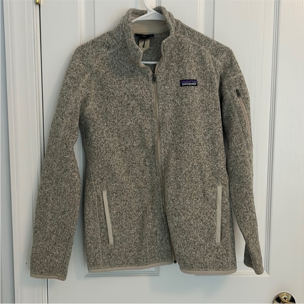Women’s Patagonia better sweater full zip medium